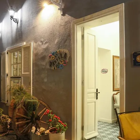 Dantela Butik 2* Çeşme