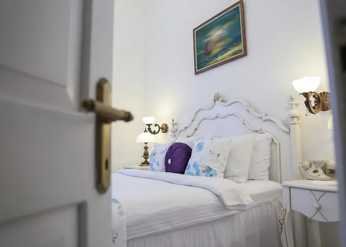 丹特拉布提克酒店 Çeşme