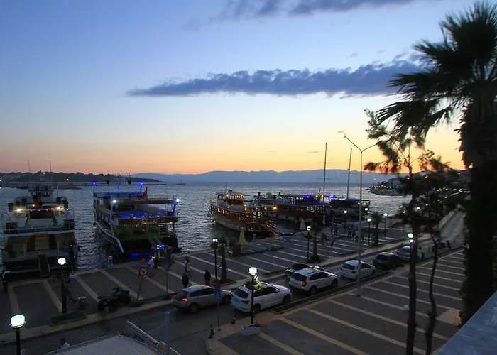 فندق Dantela Butik Çeşme