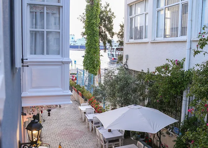 فندق Dantela Butik 2*